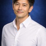 清潔感のある40代〜50代日本人男性のポートレート（婚活イメージ）